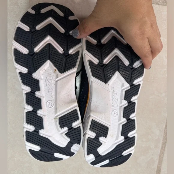 Avia Women’s Hightail Athletic Sneakers Blue Pink 7 1/2 - Picture 6 of 6